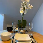 Apartment T2 Atypique Industriel