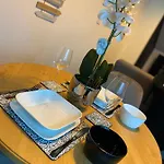 Apartment T2 Atypique Industriel
