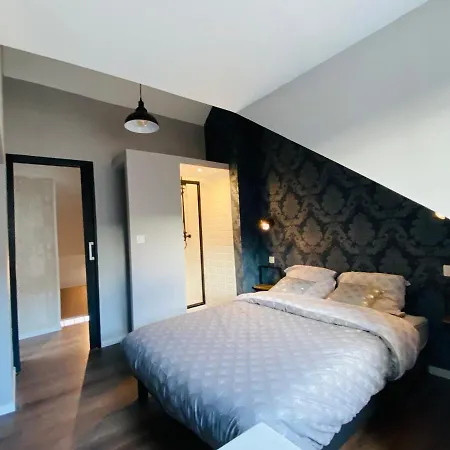 Appartement T2 Atypique Industriel *